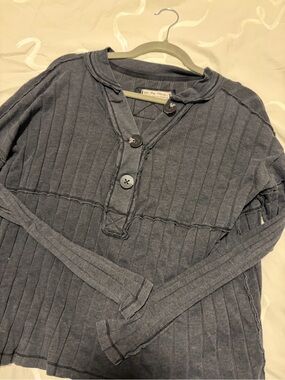 Free People Ribbed Long Sleeve Henley in Charcoal Gray